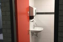 Middelbare-school-assen-bouwbedrijf-assen-toilet-renovatie-4